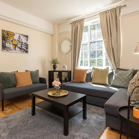 Charming 2 Bedroom Flat In Kensington High Street London Exterior foto