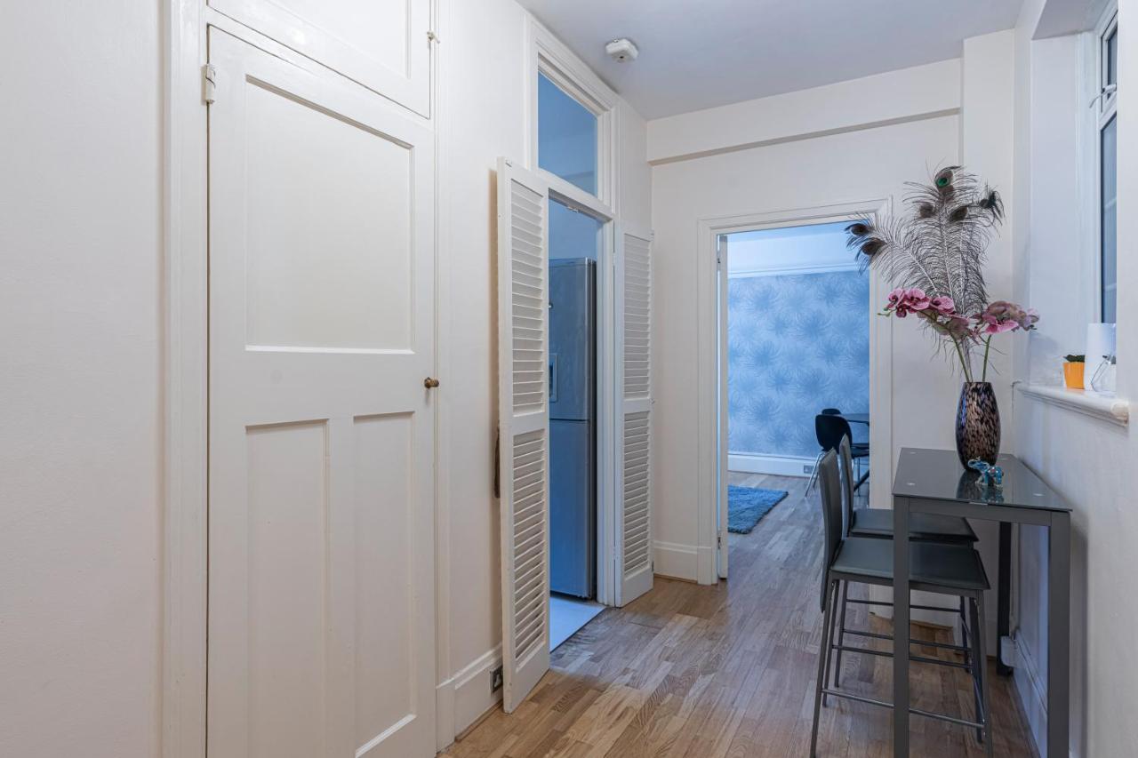 Charming 2 Bedroom Flat In Kensington High Street London Exterior foto